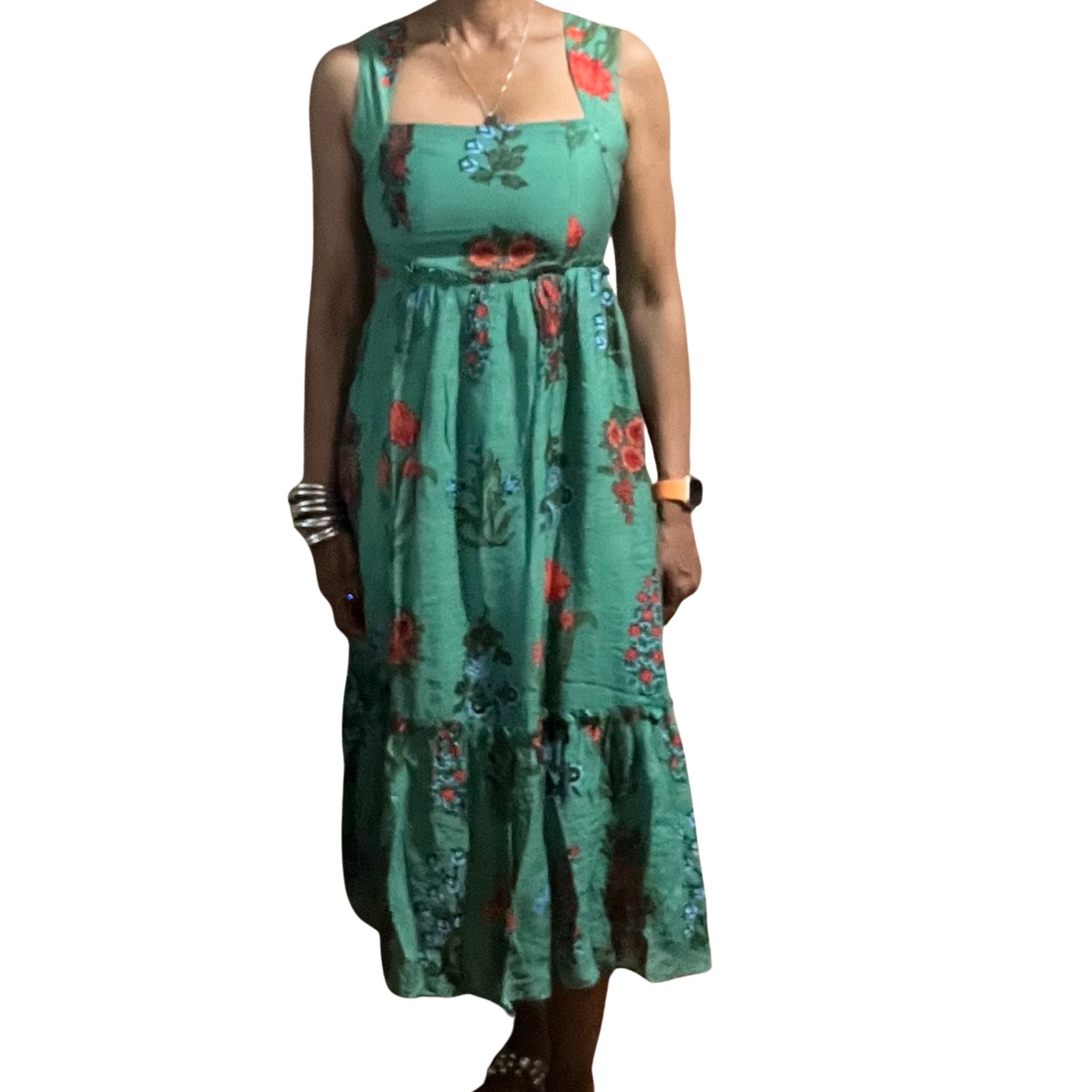 THML Tiered Flower Print Midi Dress Medium / Green THML Tiered Flower Print Midi Dress Medium / Green